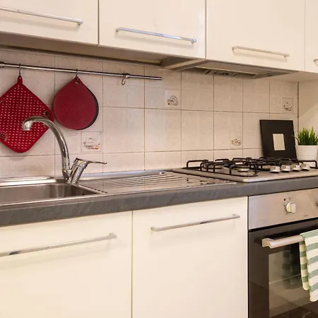Historical In Center Apartment *