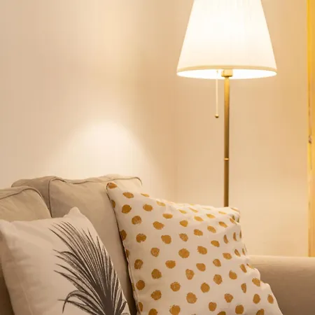 Historical In Center Apartment *